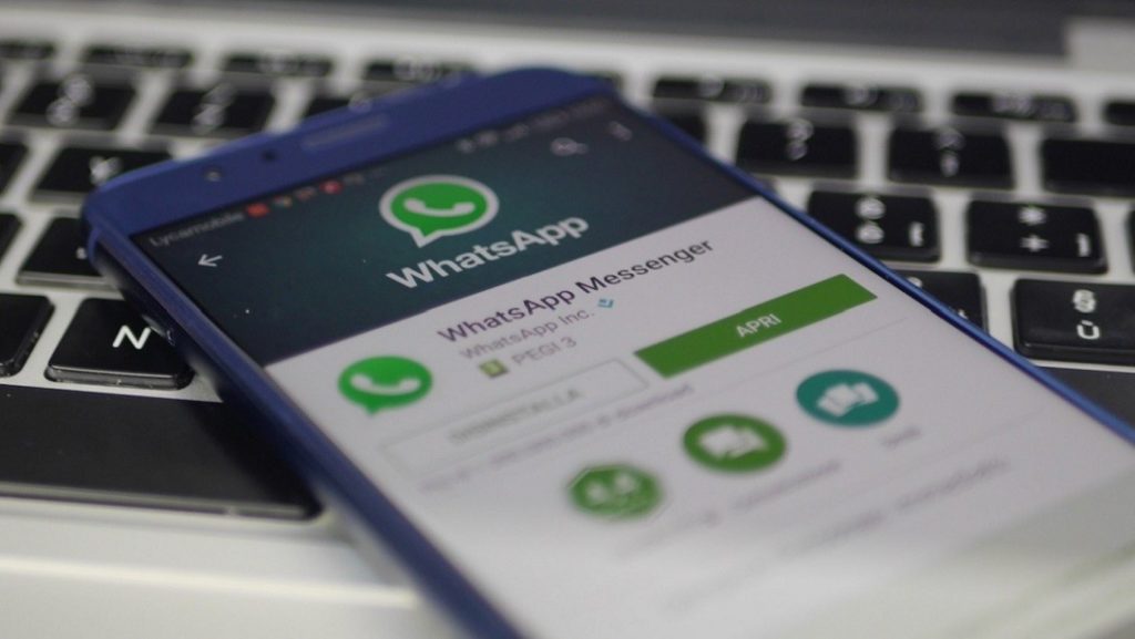 WhatsApp sta arrivando la modalità notturna (1)