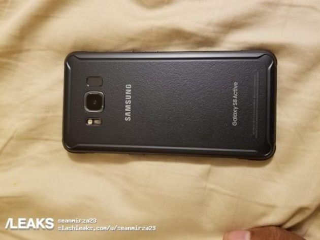 Galaxy S8 Active: prime foto live