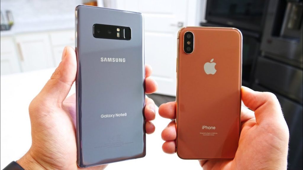 Smartphone, prezzi europei più alti del 26% nell'ultimo trimestre
