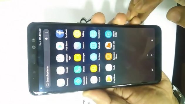 Galaxy A8+ (2018): hands on e specifiche tecniche