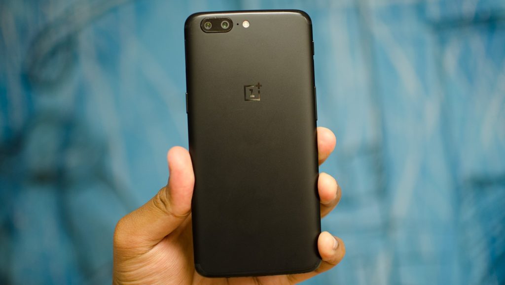 OnePlus 5, nuovo aggiornamento, con annesso Face Unlock