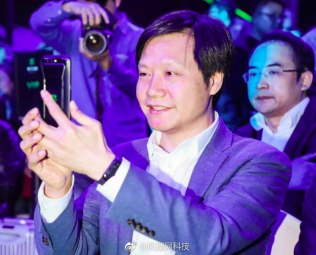 Xiaomi Mi Band 3, il CEO la rivela per sbaglio
