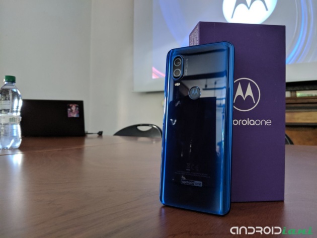 Motorola One Vision | Il nostro unboxing