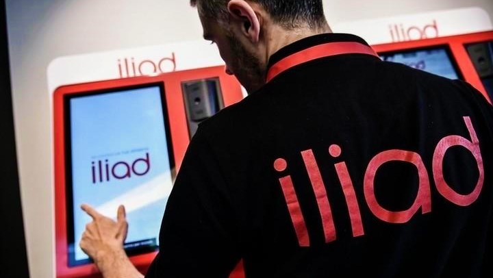 Iliad, un successo inarrestabile, 4,5 milioni di italiani conquistati