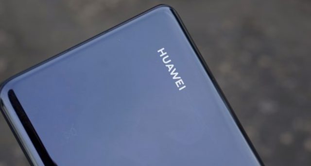 Huawei P40 pro sarà disponibile in cinque colorazioni
