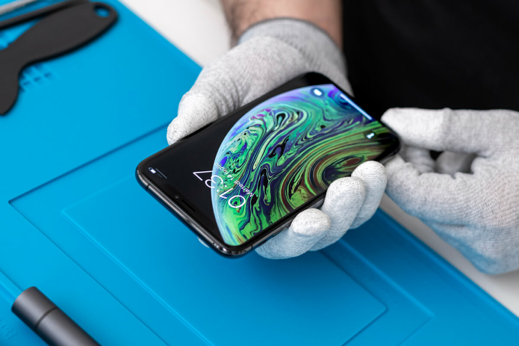iPhone