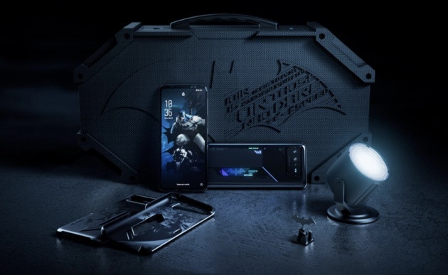 Il ROG Phone 6 riceve un'edizione speciale a tema Batman