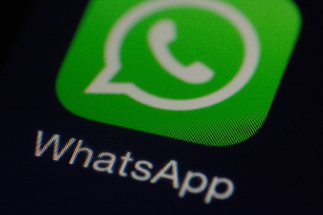 WhatsApp consentirà di ripristinare i messaggi 