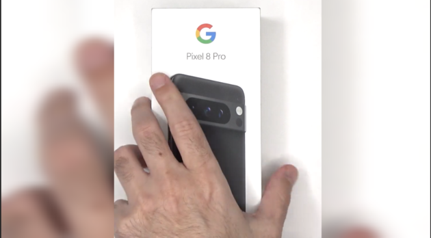 Pixel 8 Pro: Trapelato l'unboxing del flagship Google [VIDEO]