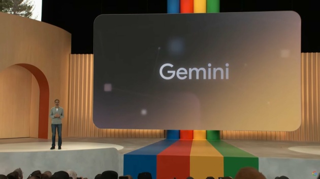 Bard cambia nome in Gemini: offrirà un'app e un piano a pagamento